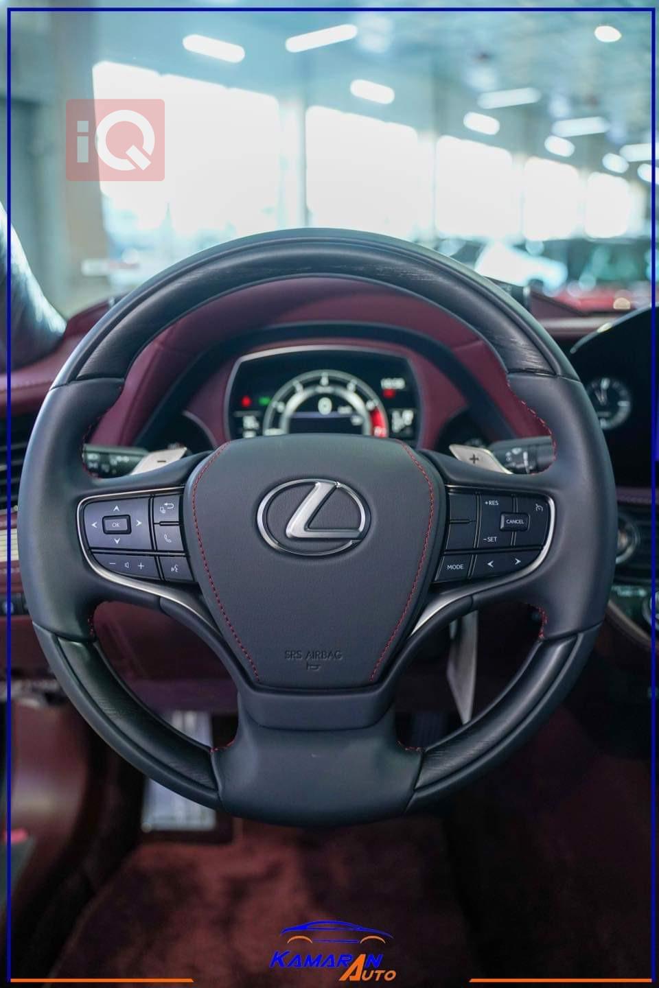 Lexus LS